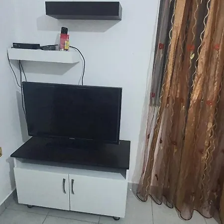 Apartament In Διαμέρισμα Shëngjin